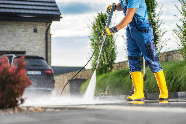 Best Concrete Pressure Washing  in Temecula, CA